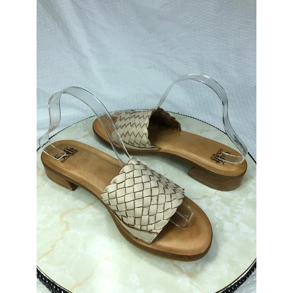 Sofft Woven Leather Open Toe Slide Sandals Womens 9.5 Cream Summer Comfy Flats